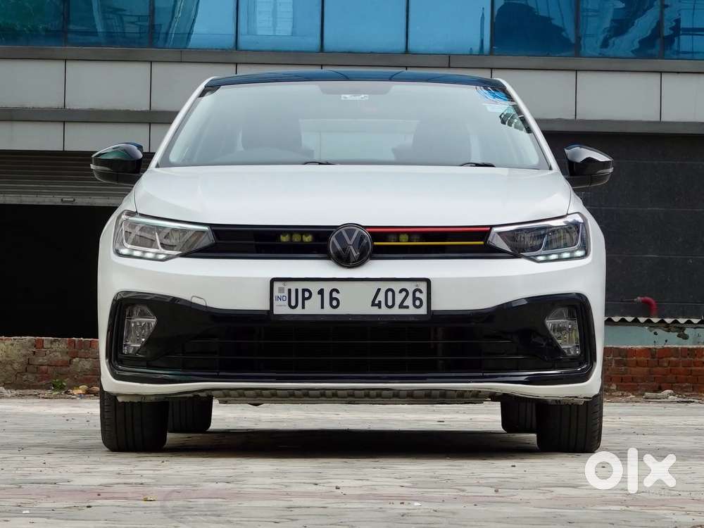 2025 1.0 Highline TSI AT — ₹12.4L on OLX