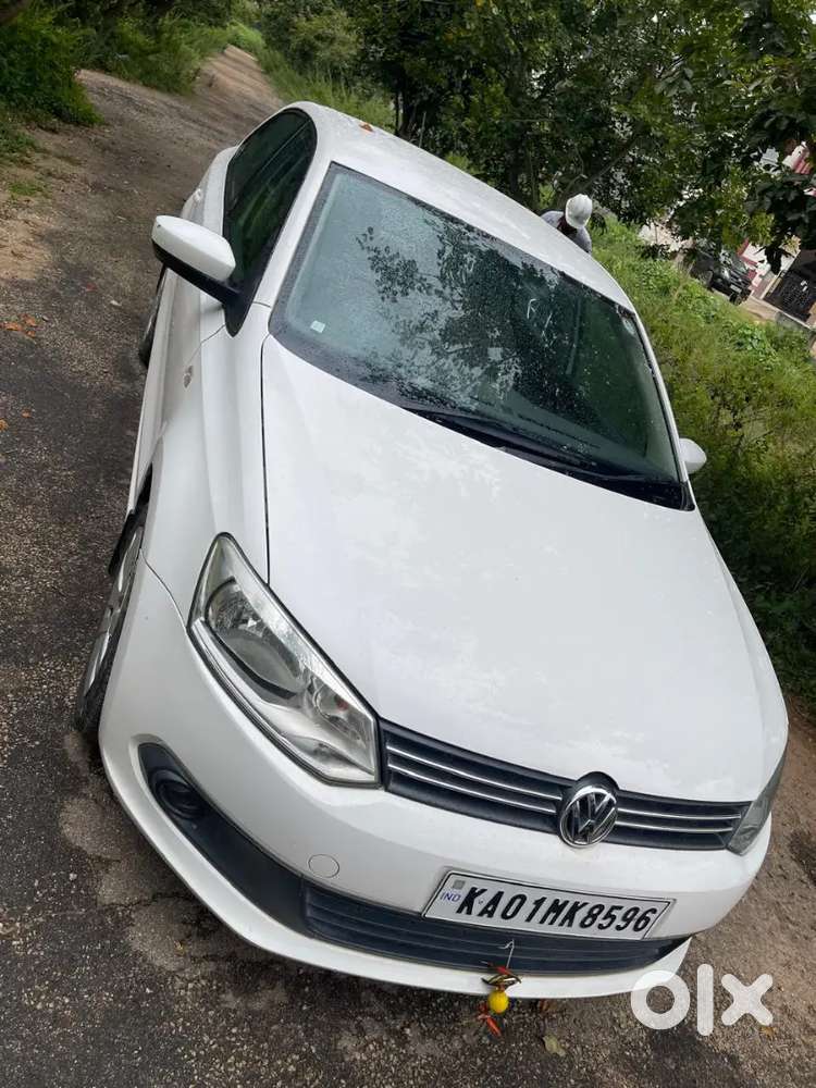 2014 [2010-2014] 1.6 IPL II Petrol Highline AT — ₹3.00L on OLX