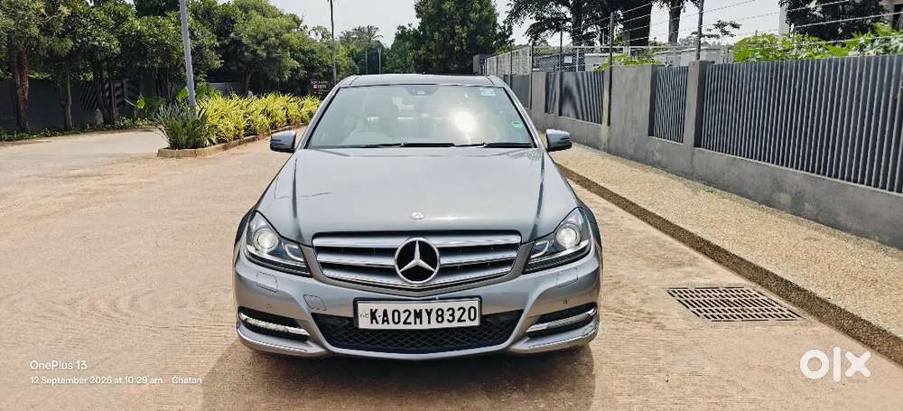 2013 2.1 220 CDI Avantgarde AT — ₹9.00L on OLX