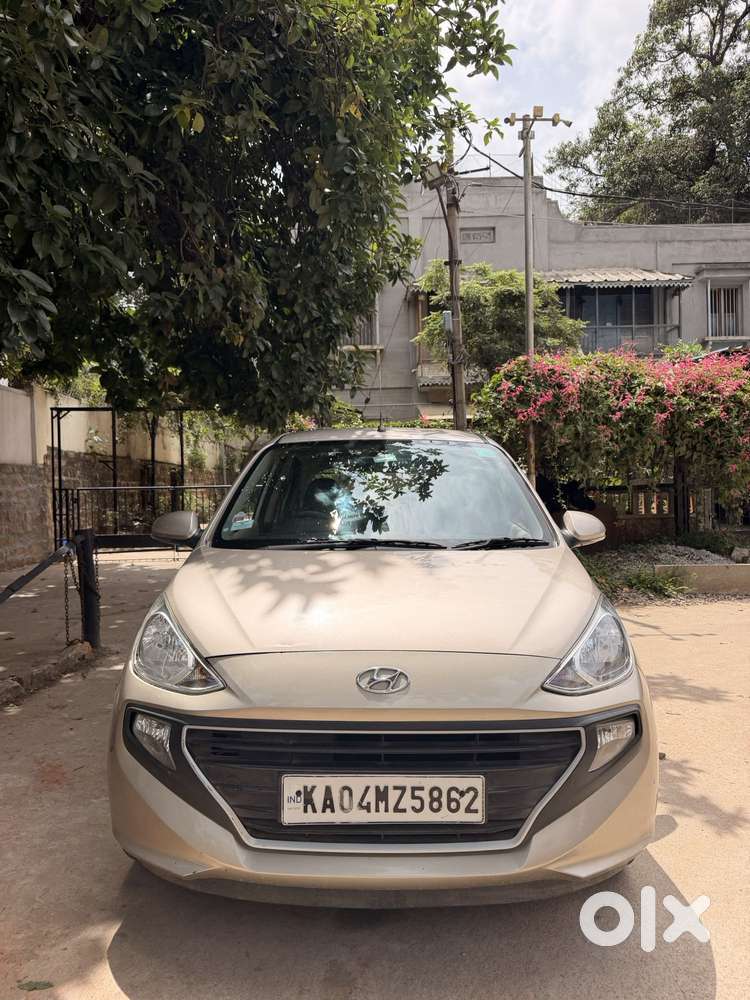 2021 1.1 Sportz AMT Anniversary Edition — ₹4.65L on OLX