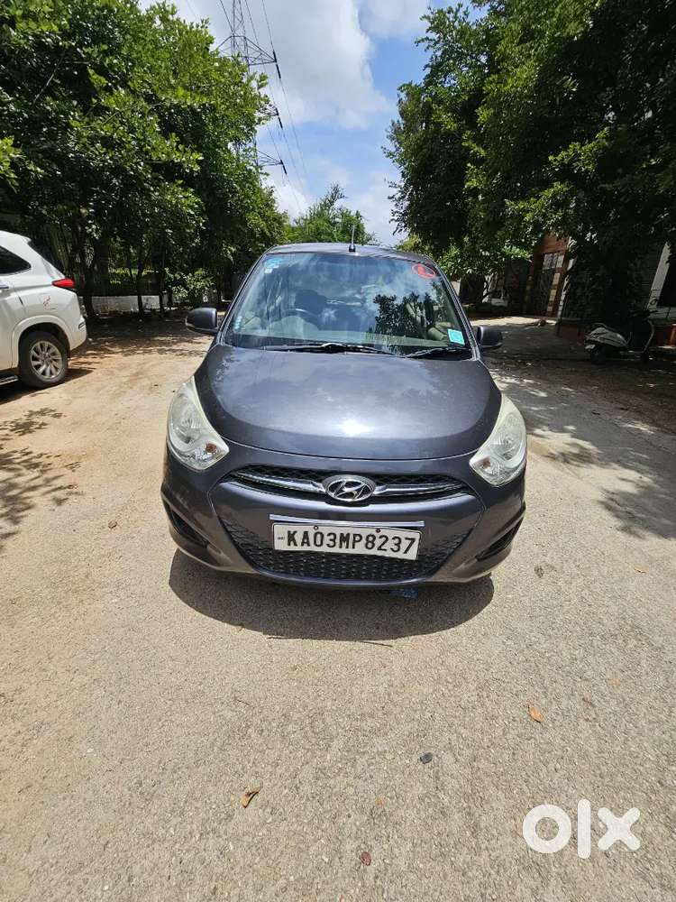2011 Sportz AT — ₹2.35L on OLX