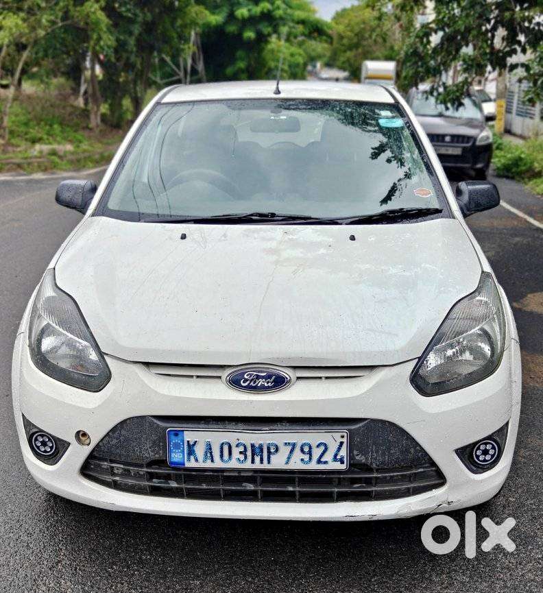 2011 2010-2012 Diesel ZXI — ₹1.95L on OLX