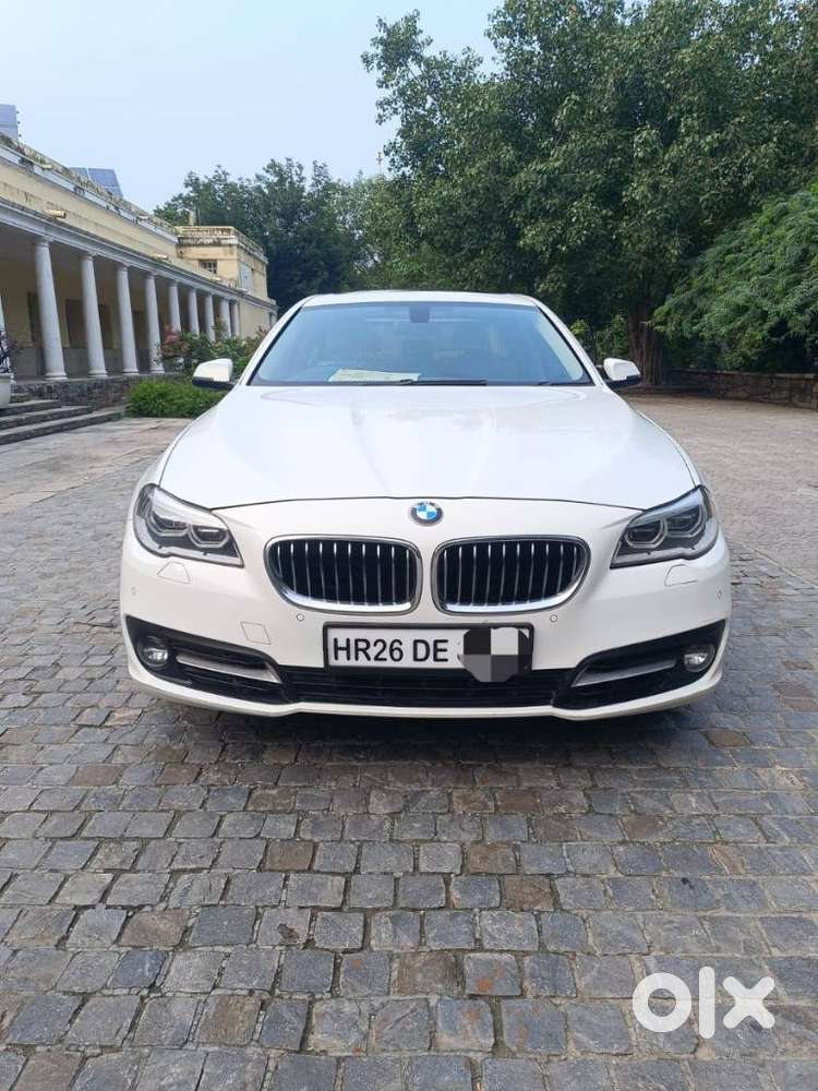 2017 2.0 520D Prestige Plus — ₹11.9L on OLX