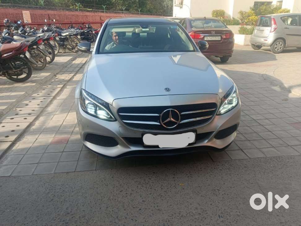 2018 C 200 — ₹14.9L on OLX