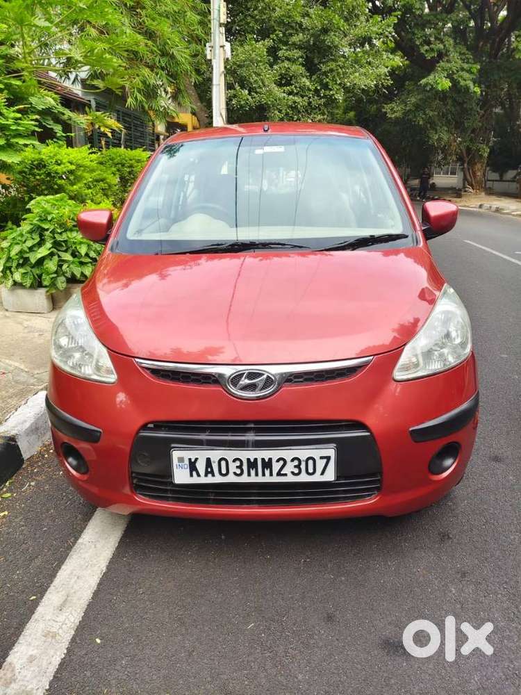 2010 [2010-2017] 1.2 Magna — ₹2.40L on OLX