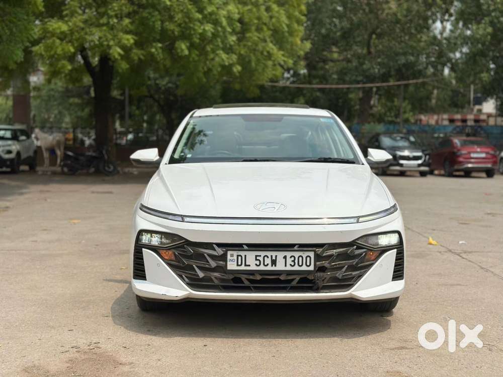 2025 SX 1.5 Petrol IVT — ₹13.2L on OLX