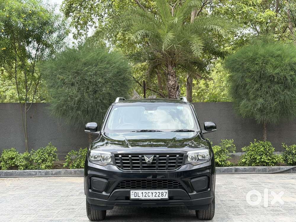 2024 2.0 Z2 Petrol MT 7 Str — ₹13.8L on OLX
