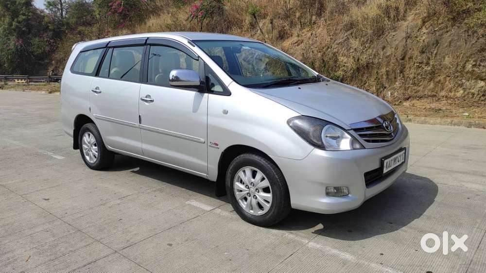2012 2.5 VX 7 Seater BS IV — ₹6.25L on OLX