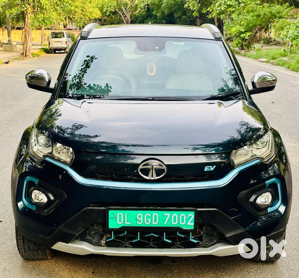 2022 XZ Plus Lux — ₹8.90L on OLX