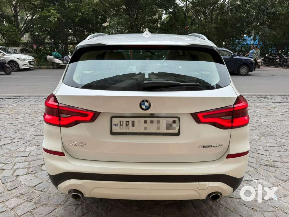 2021 2.0 xDrive 30i SportX — ₹28.9L on OLX