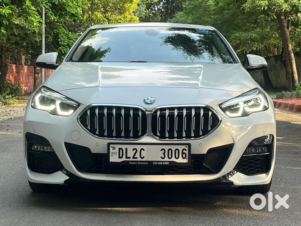 2023 220i M Sport — ₹33.0L on OLX