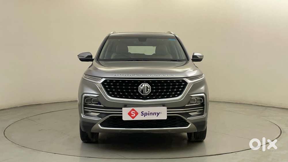 2022 1.5 Hybrid Sharp — ₹12.4L on OLX