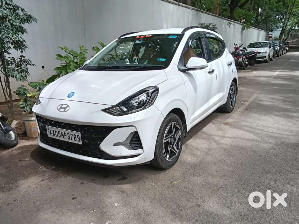 2025 Sportz 1.2 Kappa AMT — ₹7.65L on OLX