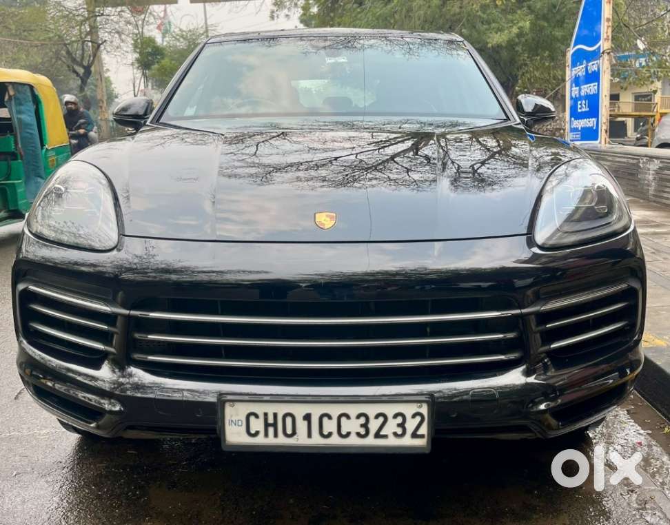 2020 S — ₹63.5L on OLX
