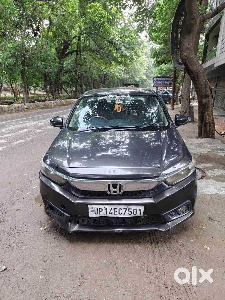 2019 VX — ₹3.80L on OLX