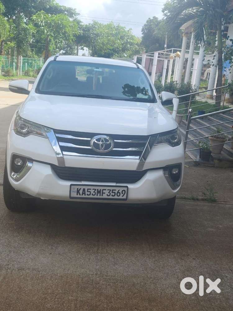 2018 3.0 4x2 AT — ₹23.0L on OLX