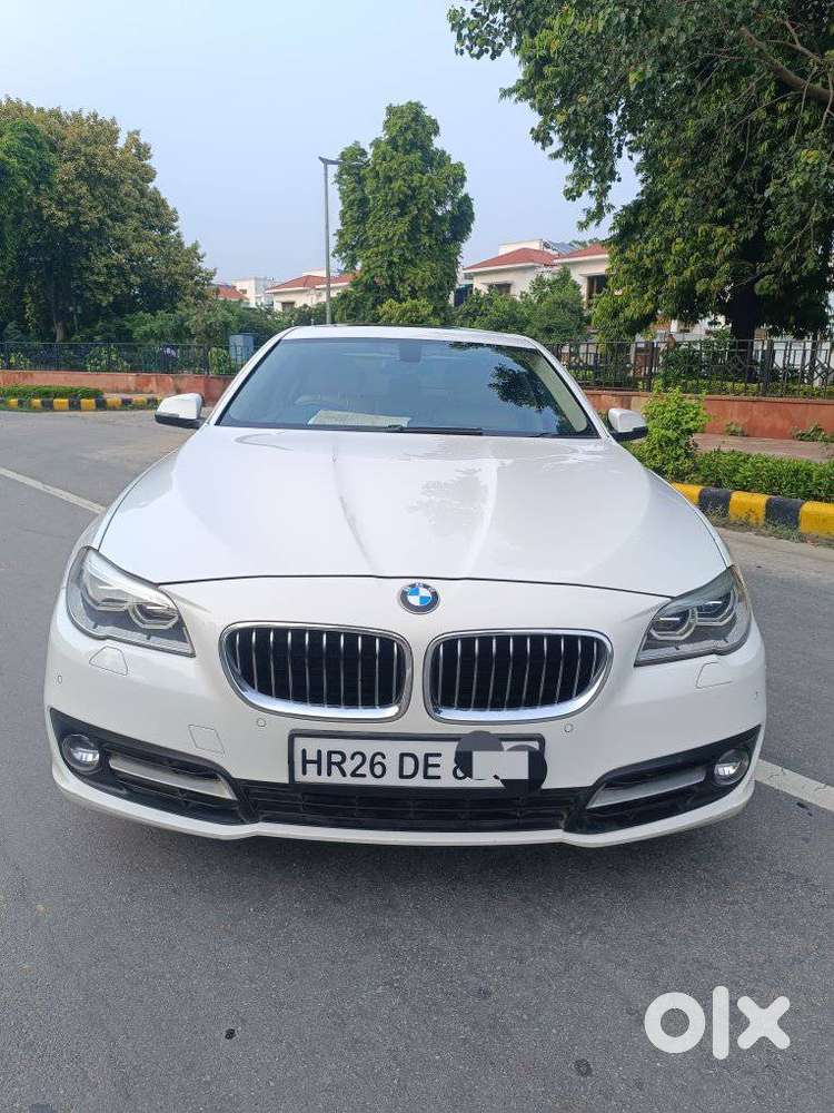 2017 2.0 520D Prestige Plus — ₹11.9L on OLX