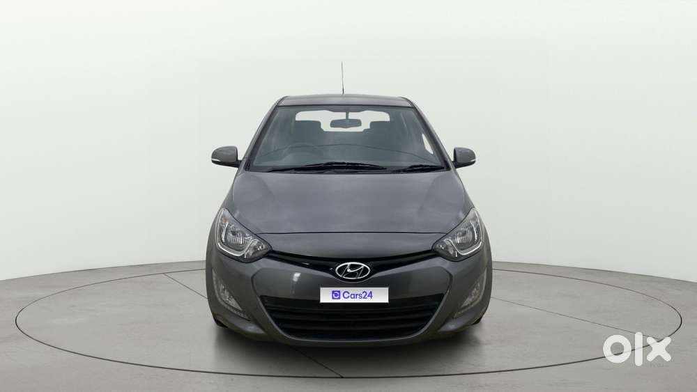 2014 [2014-2018] 1.2 Sportz — ₹4.44L on OLX