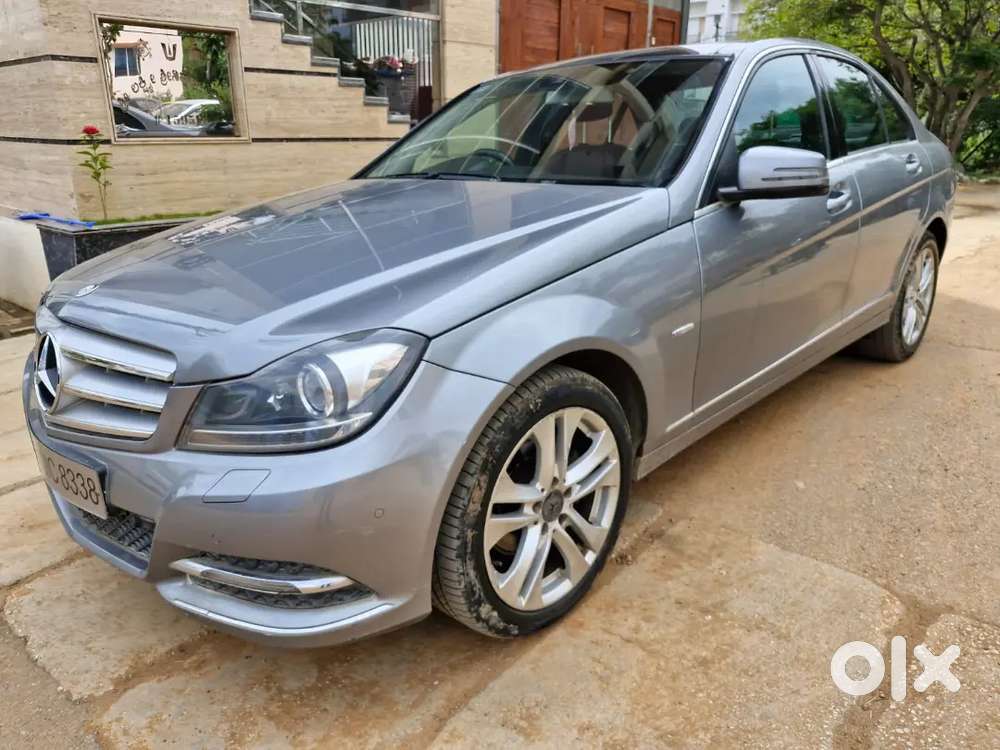 2012 2.1 C 250 CDI — ₹10.6L on OLX