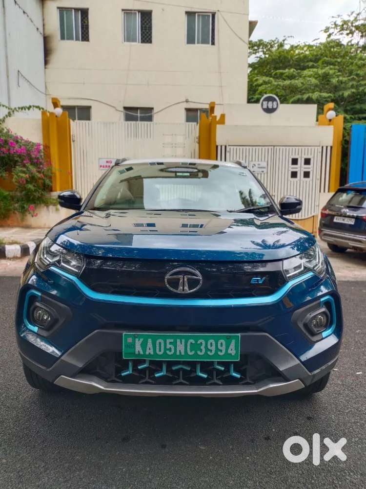 2021 XZ Plus Lux — ₹8.70L on OLX