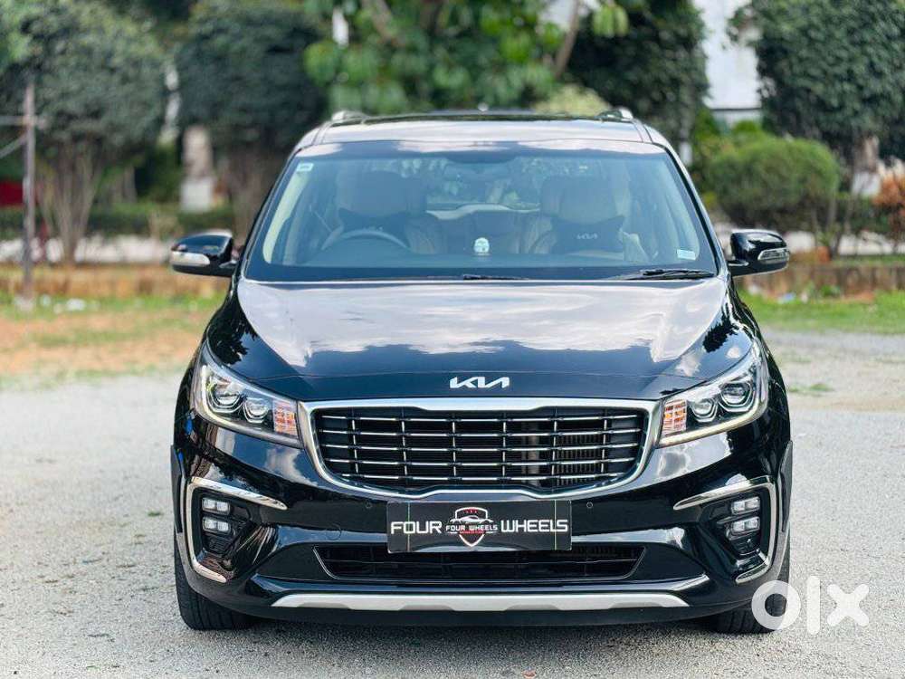 2022 Limousine 7 STR — ₹33.5L on OLX
