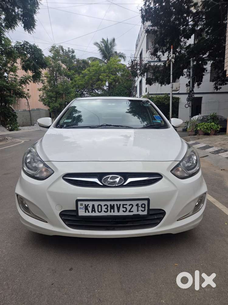 2015 1.6 CRDi SX — ₹5.65L on OLX