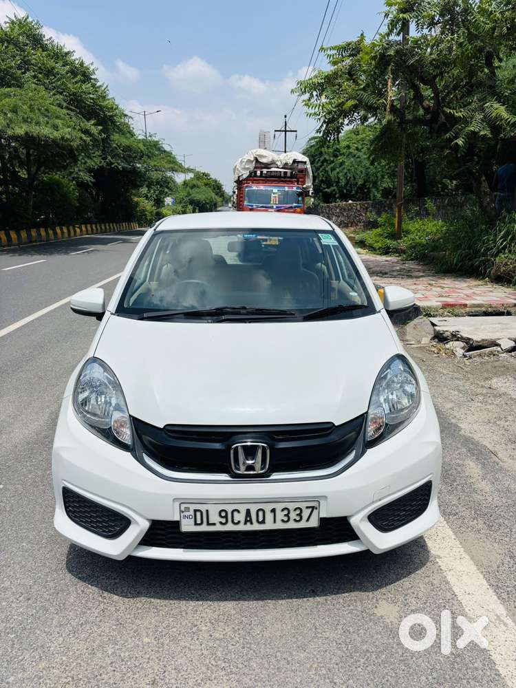 2018 [2016-2019] 1.2 S Option MT — ₹3.75L on OLX