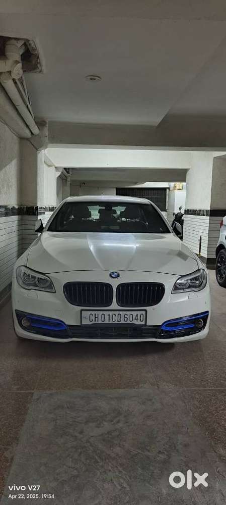 2017 2.0 520D — ₹11.4L on OLX