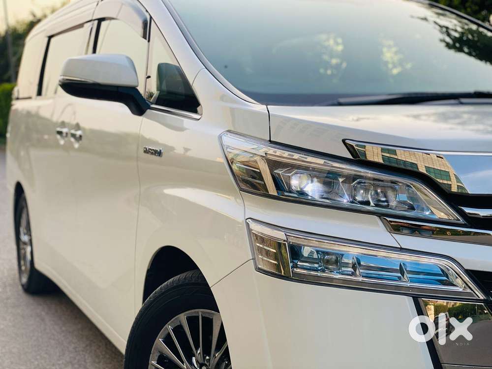 2021 VIP – Executive Lounge — ₹73.5L on OLX