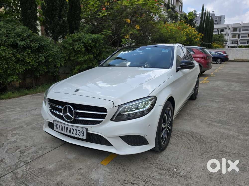 2021 2.0 220d Progressive — ₹28.9L on OLX