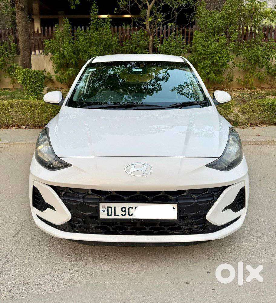2024 Era — ₹5.25L on OLX