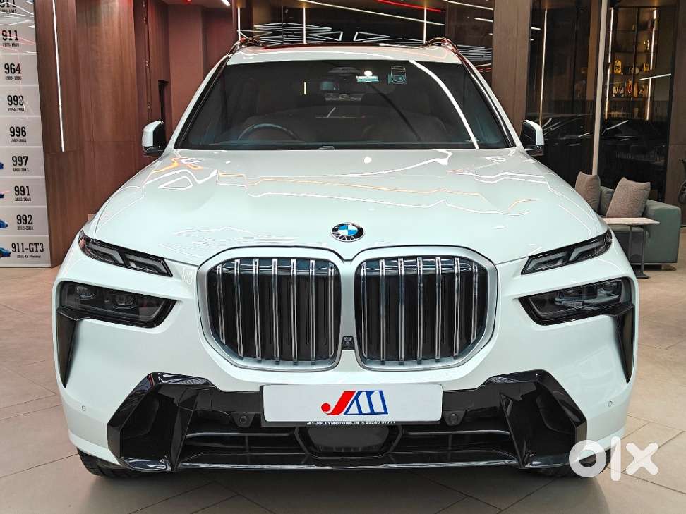 2025 3.0 xDrive 40D M Sport — ₹1.2 Cr on OLX