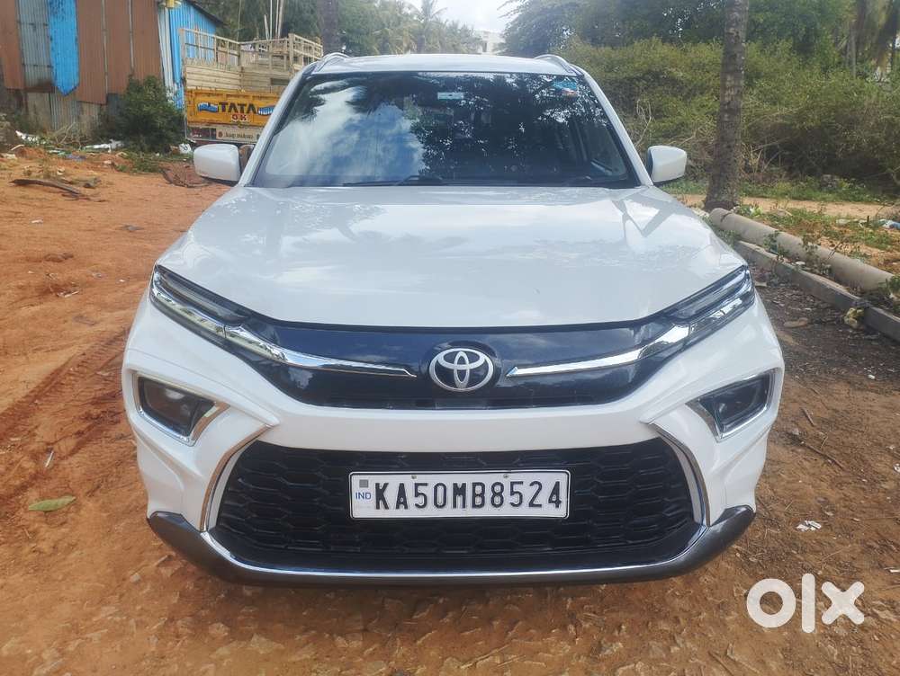 2023 1.5 S Hybrid — ₹13.8L on OLX