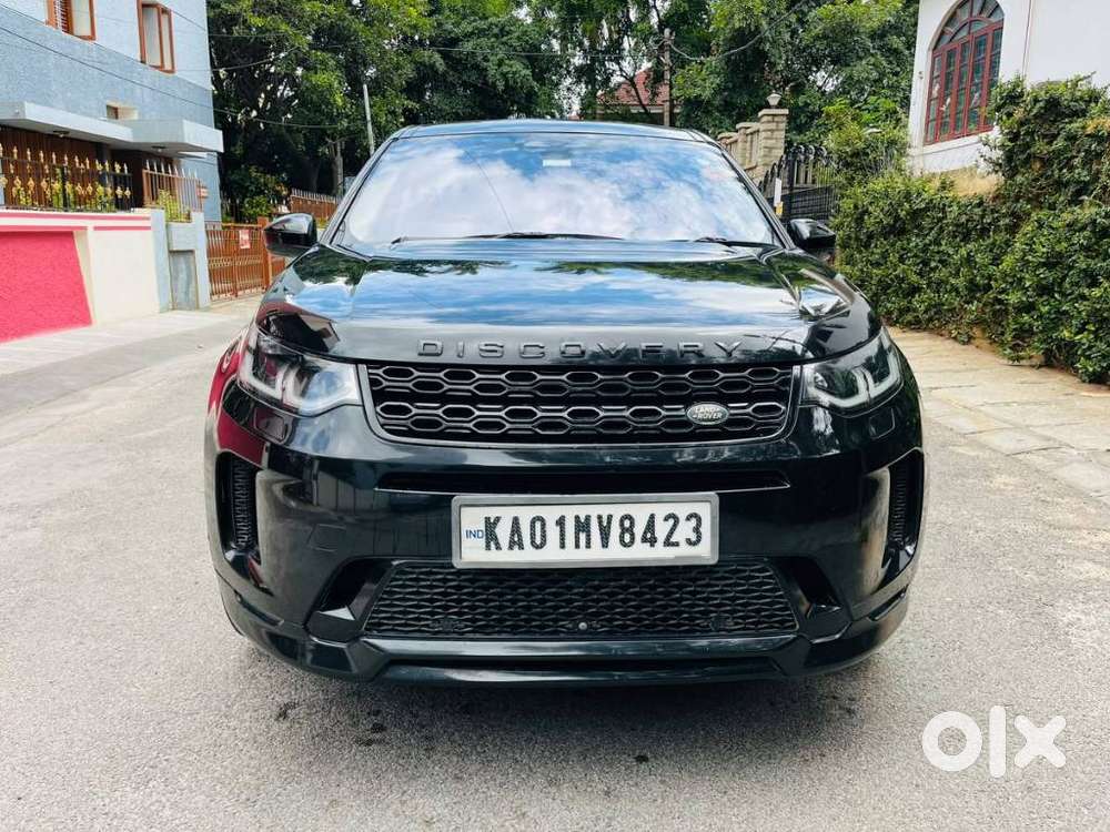 2021 Petrol SE 7S — ₹42.5L on OLX