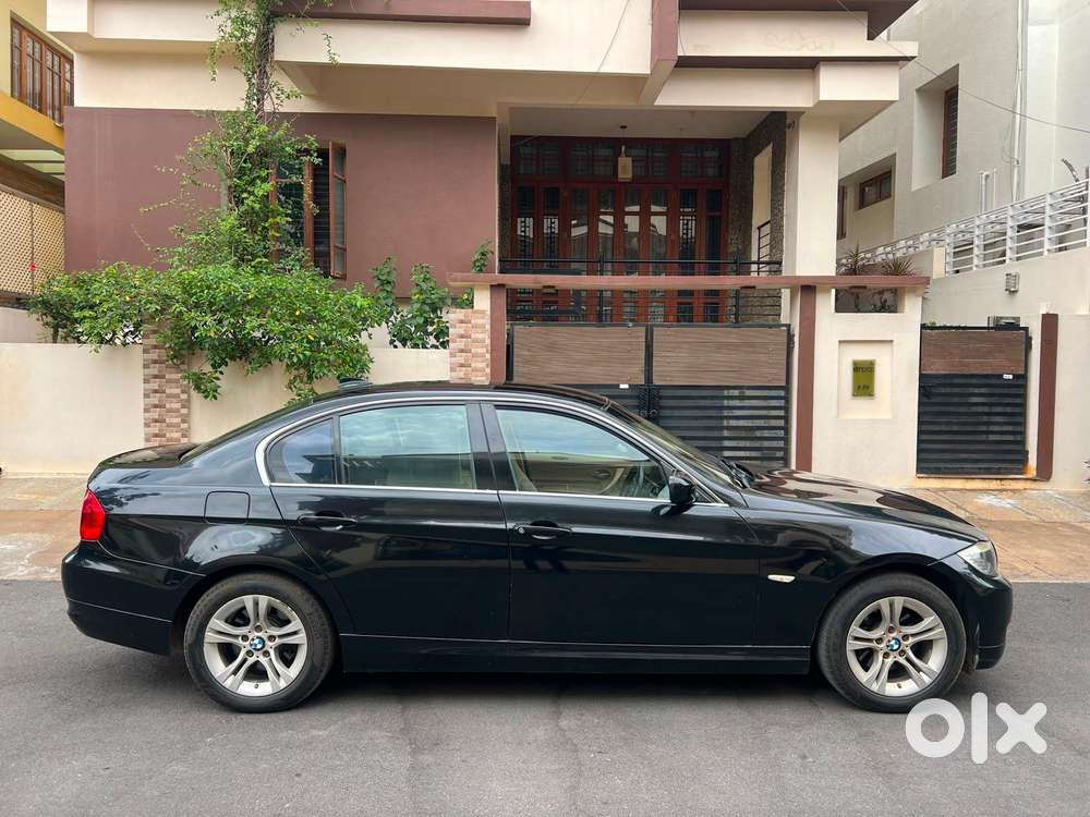 2012 320d Sedan — ₹8.75L on OLX