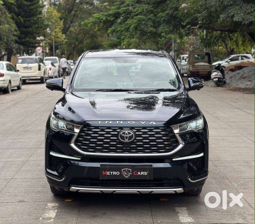 2025 2.0 VX Hybrid 7 STR — ₹31.0L on OLX