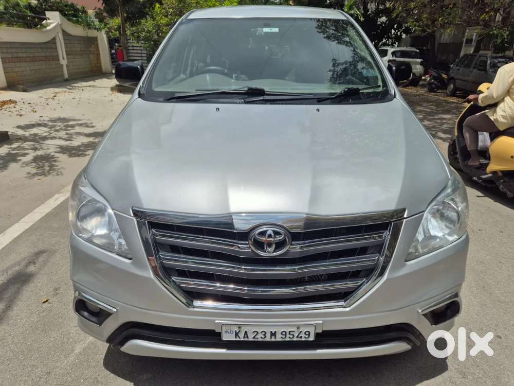 2011 Toyota Innova, 2011, Diesel — ₹5.25L on OLX
