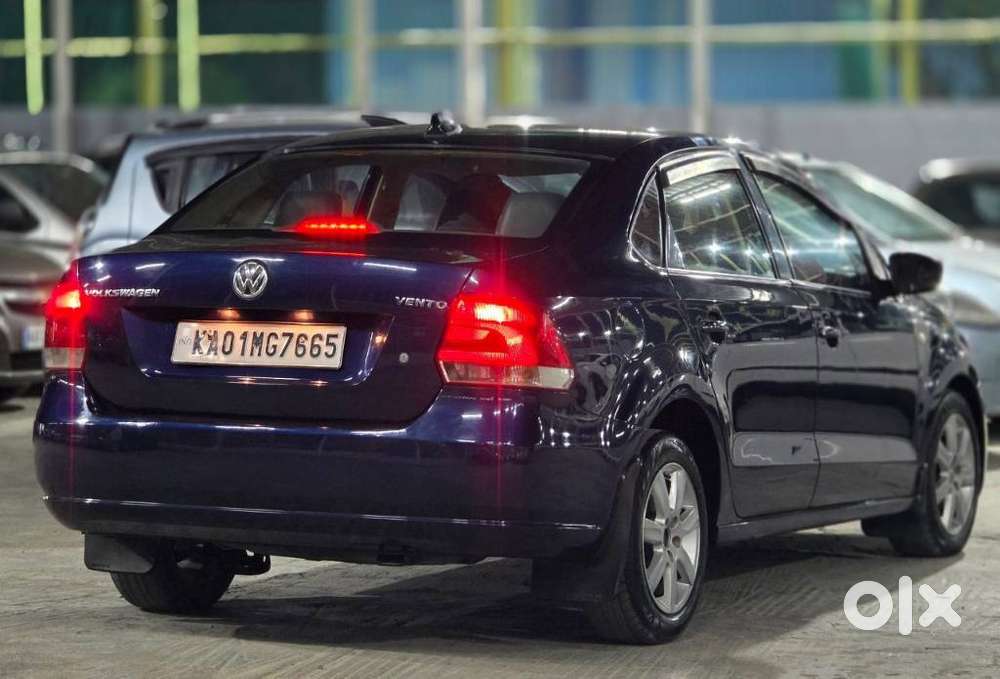 2011 [2010-2015] 1.6 Petrol Highline — ₹2.60L on OLX
