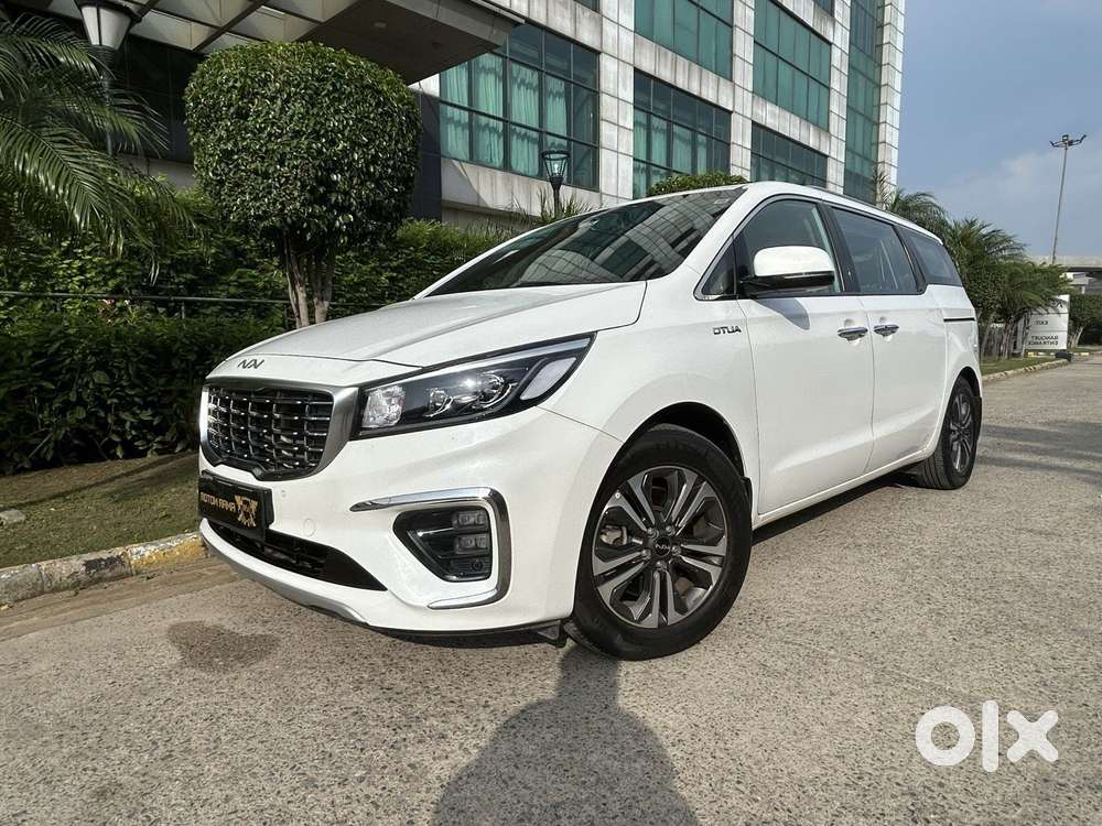 2023 Limousine Plus 7 STR — ₹28.8L on OLX