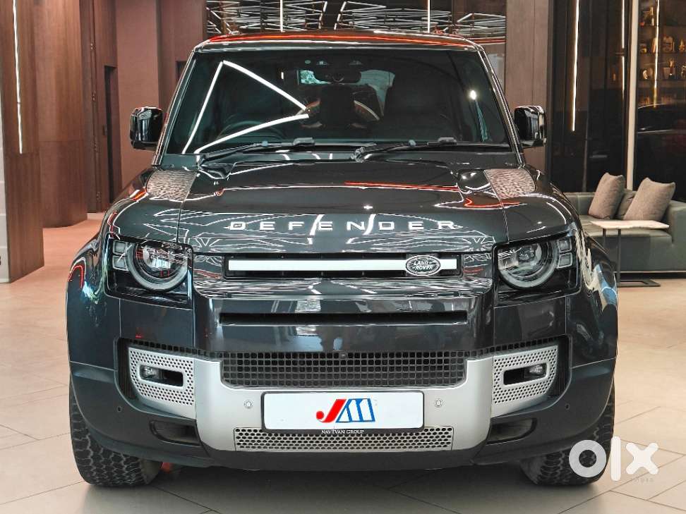 2023 Defender 2.0 110 HSE — ₹1.1 Cr on OLX