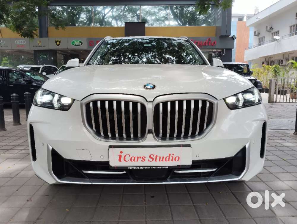 2024 BMW X5, 2024, Petrol — ₹85.0L on OLX