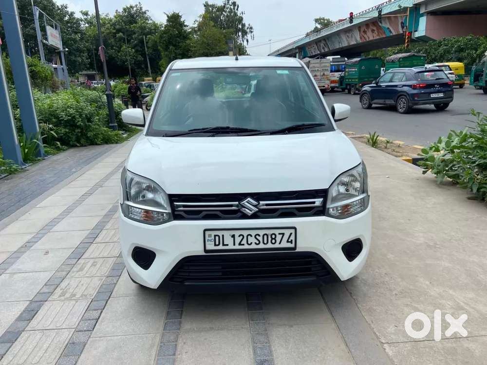 2024 VXI 1.0 CNG — ₹3.75L on OLX