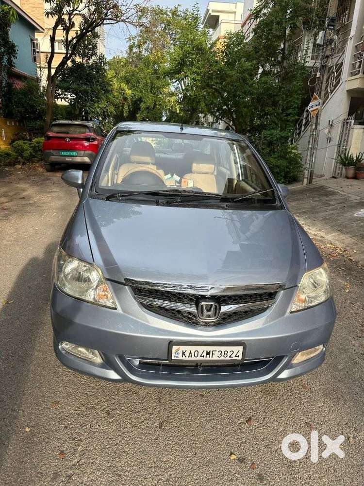 2008 GXi — ₹2.15L on OLX