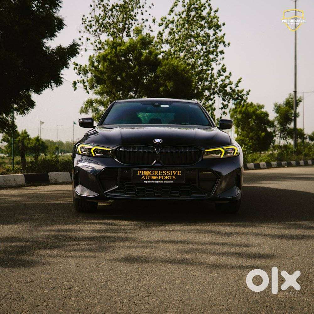 2025 330Li M Sport — ₹53.8L on OLX
