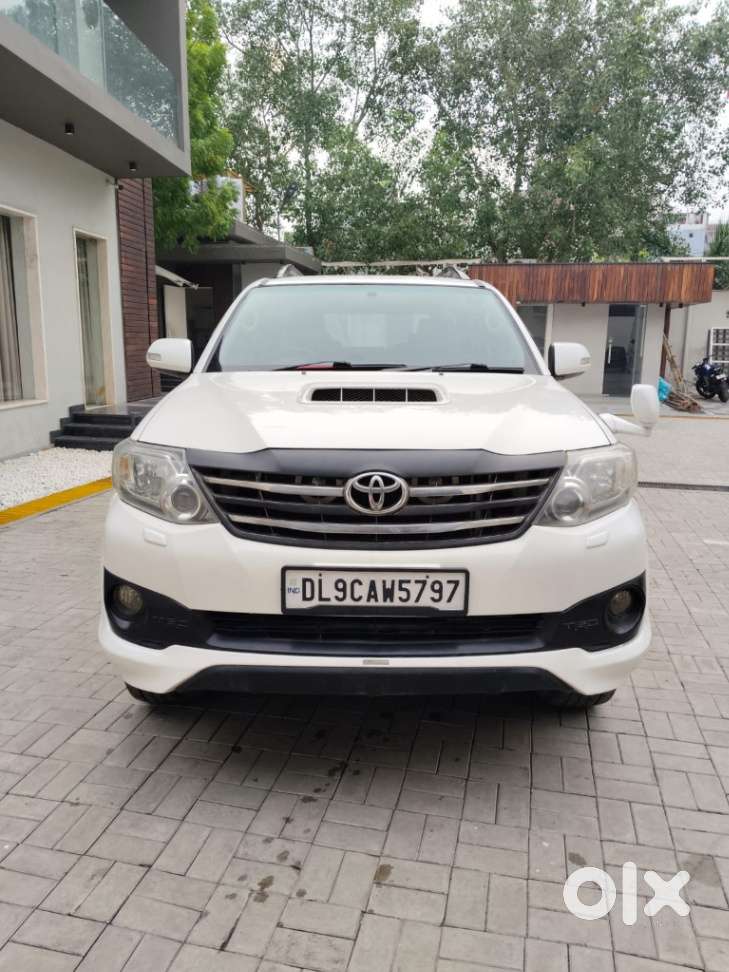 2015 Toyota Fortuner — used car price guide