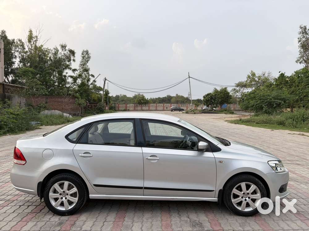 2012 [2010-2015] 1.6 Petrol Highline — ₹2.35L on OLX