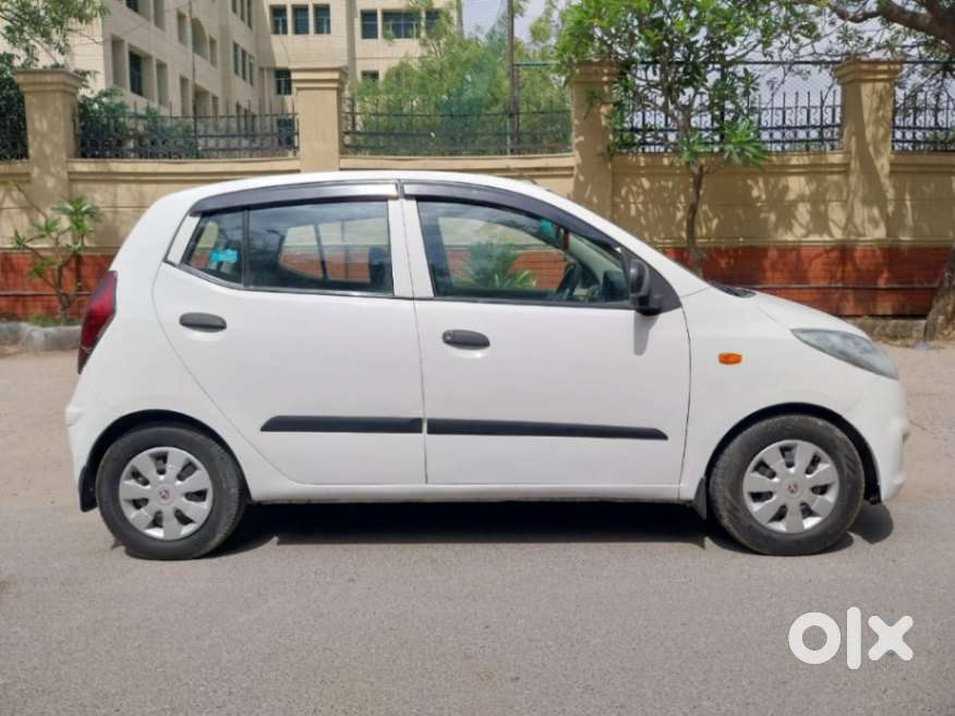2016 [2010-2017] 1.1 Era — ₹2.30L on OLX