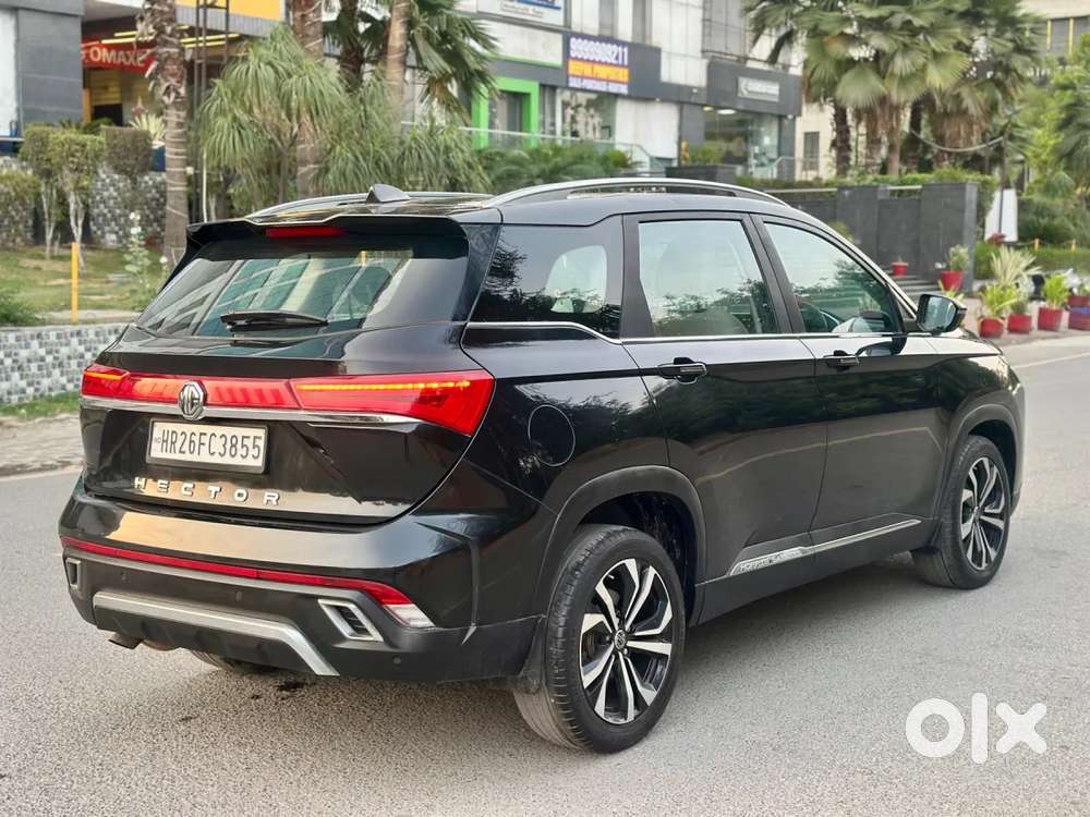 2023 Sharp Pro 1.5 Turbo MT Dual Tone — ₹11.5L on OLX