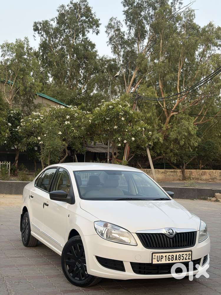 2015 [2011-2016] 1.6 Active MPI — ₹3.95L on OLX