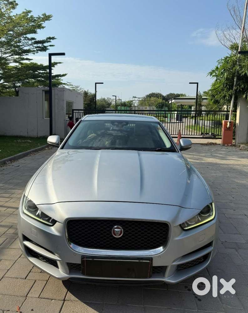 2018 2.0L Diesel Prestige — ₹13.9L on OLX